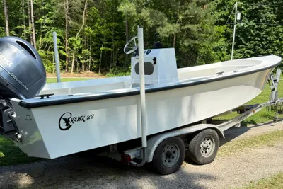 C-Hawk 22 Center Console