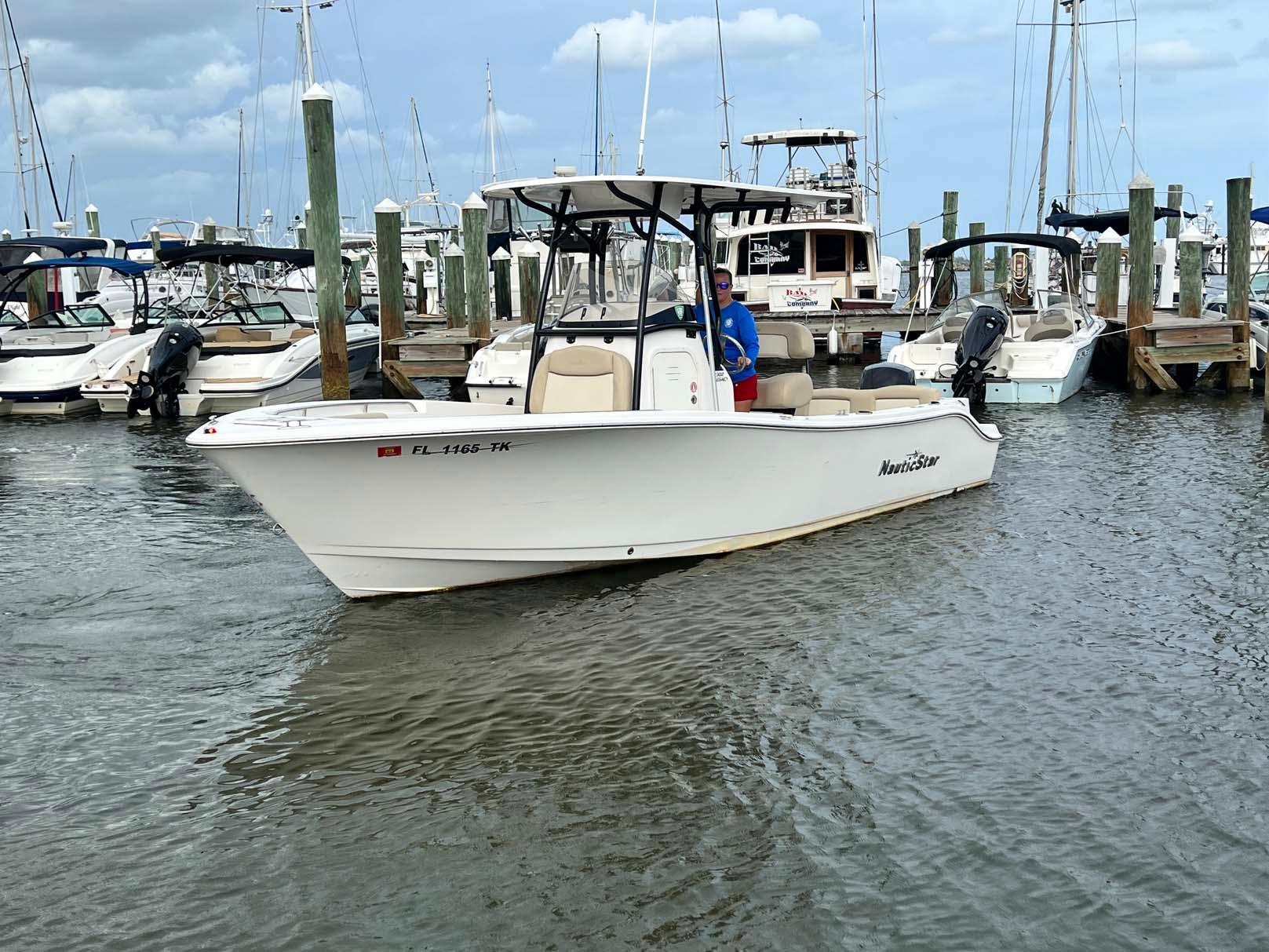 Used 2023 NauticStar 2302 Legacy - Florida | TopBoats