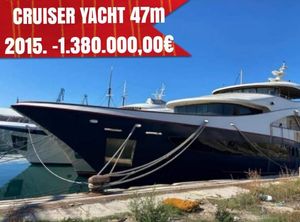 2015 Cruisers Yachts 47m
