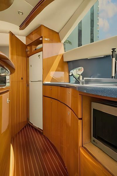 2003 Azimut 55