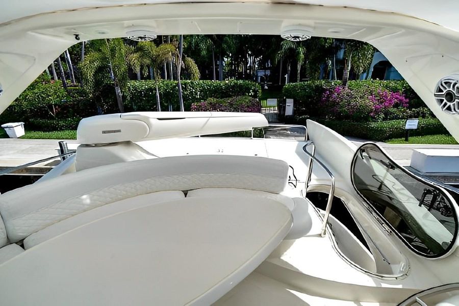 2003 Azimut 55