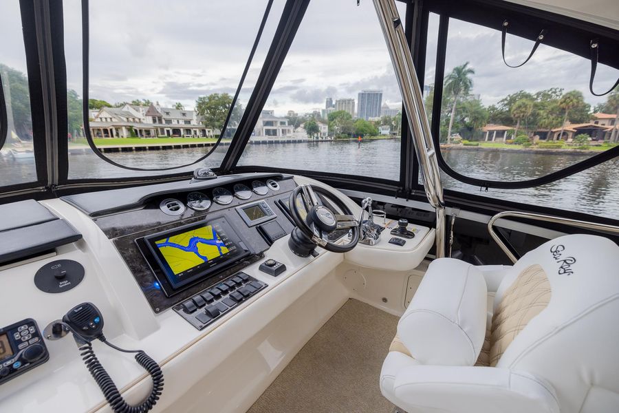 2012 Sea Ray 450 Sedan Bridge