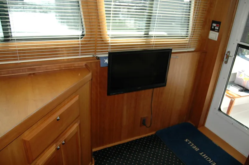 Eight Bells Yacht Photos Pics 