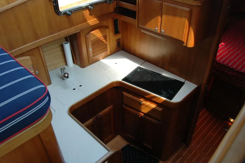 Eight Bells Yacht Photos Pics 