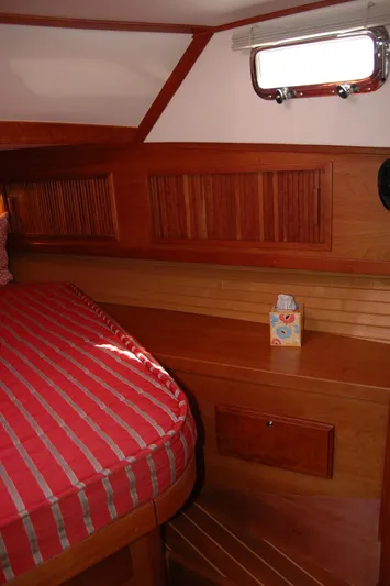 Eight Bells Yacht Photos Pics 