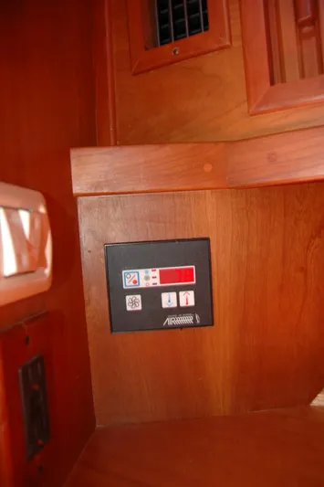 Eight Bells Yacht Photos Pics 