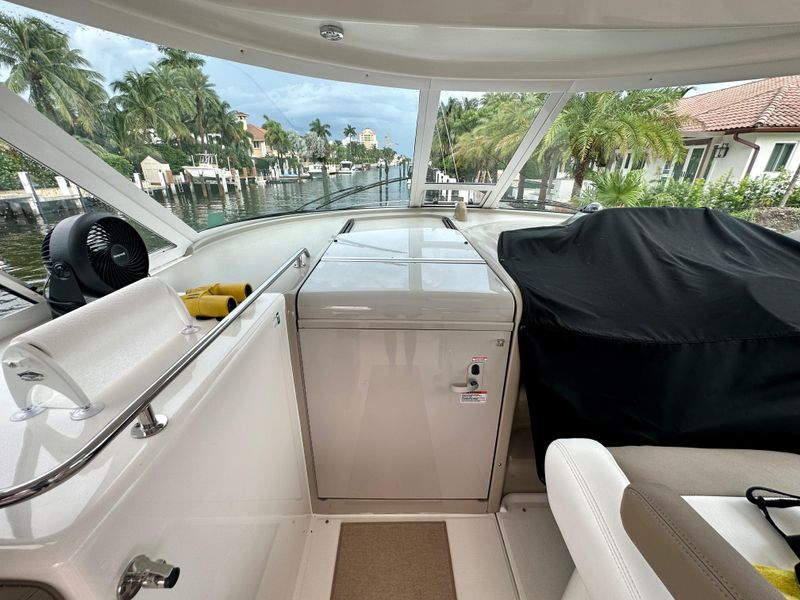 2007 Sea Ray 40' Motor Yacht