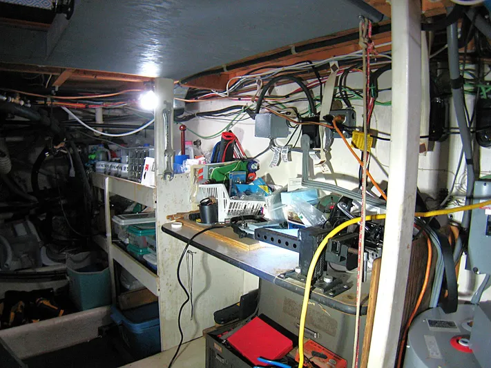 Resolute Yacht Photos Pics 