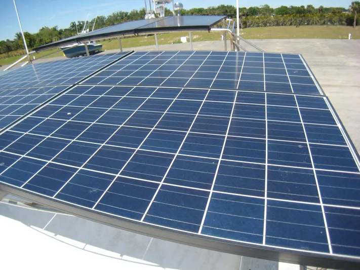 Resolute Yacht Photos Pics 