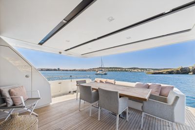 Yacht