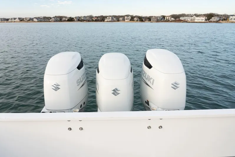 Gina Marie Yacht Photos Pics 