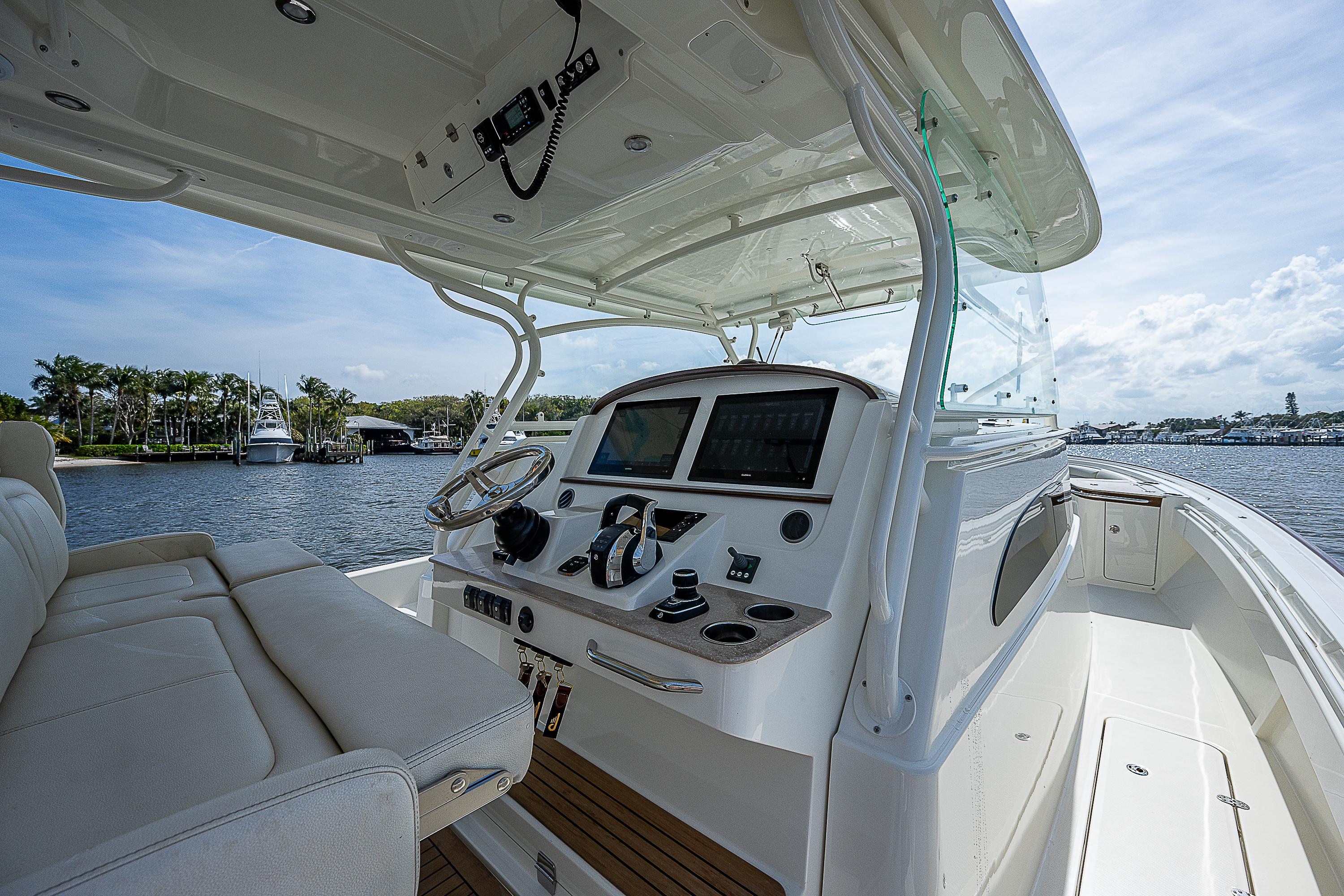 2019 Hinckley Sport Boat 40c Center Console for sale YachtWorld