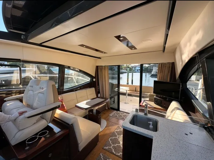 Uptown Girl Yacht Photos Pics 