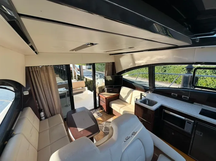 Uptown Girl Yacht Photos Pics 