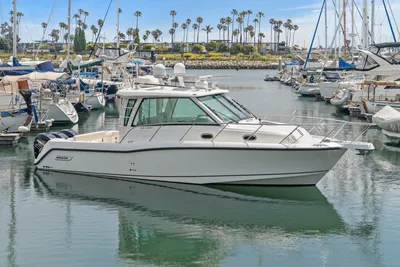 Boston Whaler Pilothouse boats for sale | YachtWorld