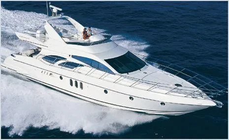  Yacht Photos Pics Manufacturer Provided Image: Azimut 62