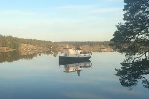 1901 Houseboat one-off