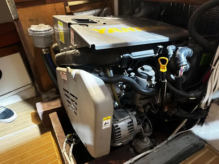 Spruce Yacht Photos Pics 