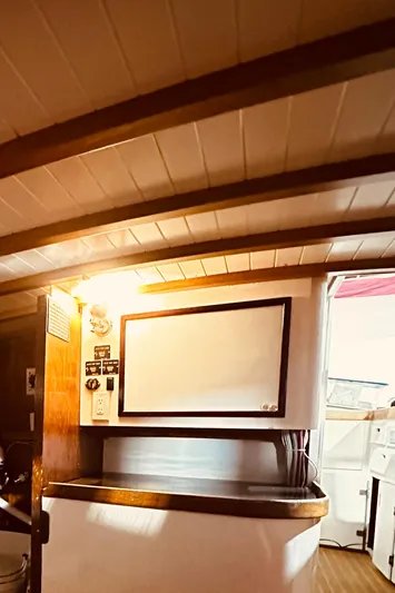 Spruce Yacht Photos Pics 