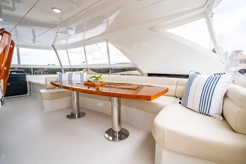 Crumdale Yacht Photos Pics 