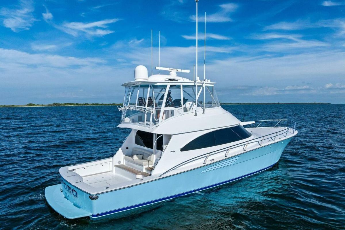 2025 Viking 58 