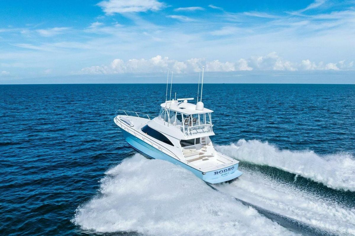 2025 Viking 58 