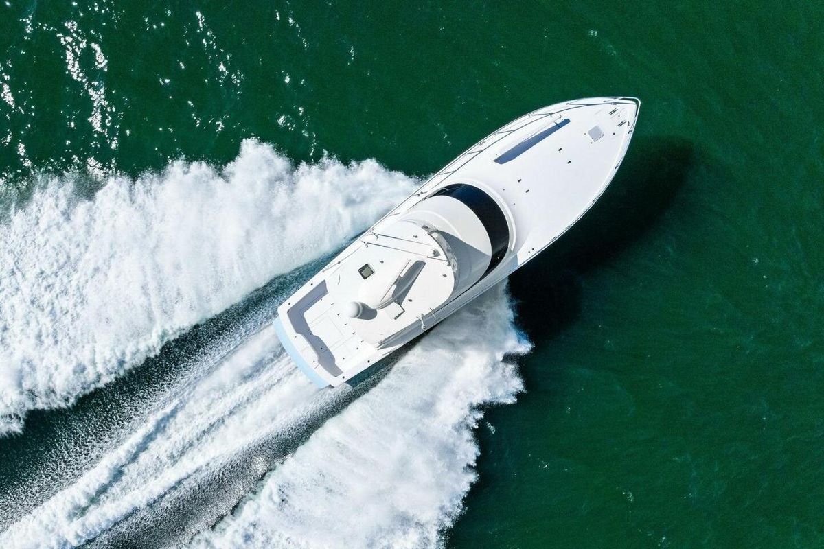 2025 Viking 58 