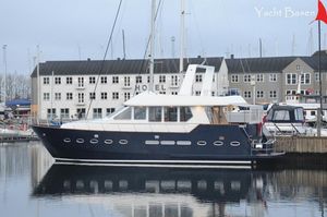 2004 Almarine 58 Trawler
