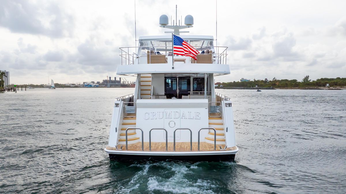 2018 Ocean Alexander 85 