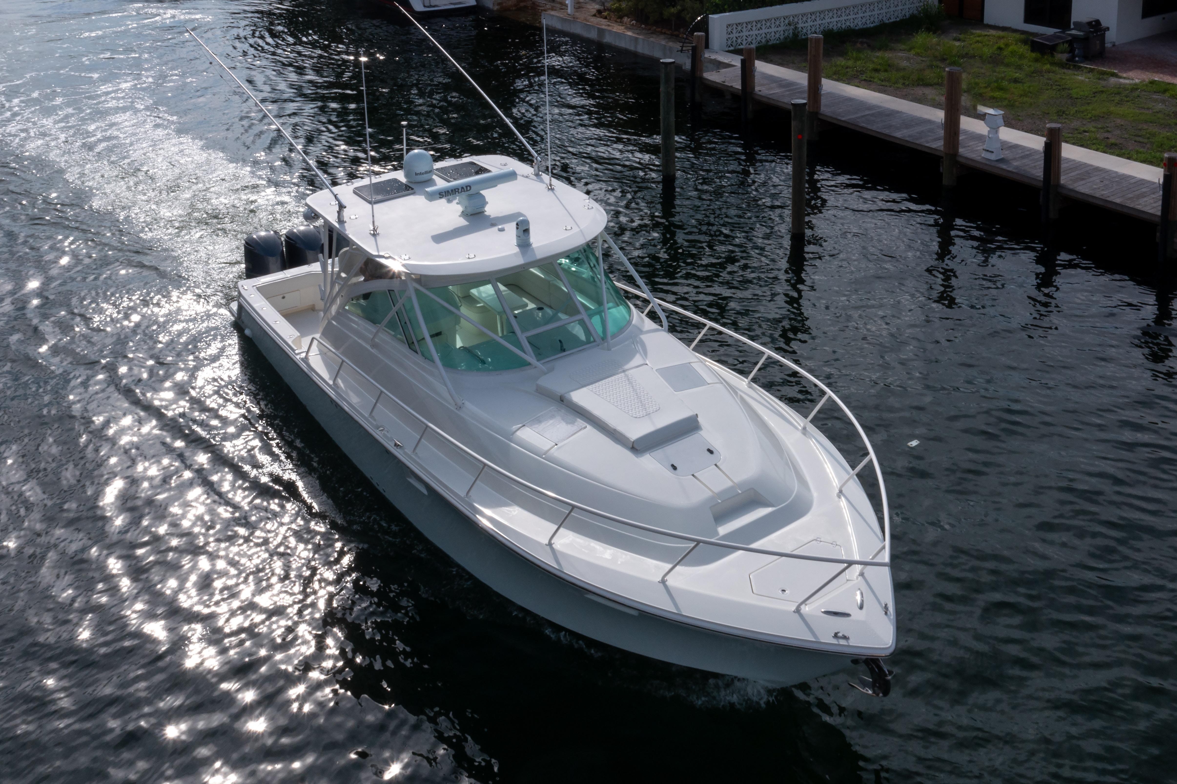 SeaVee 430 Sportfish Express