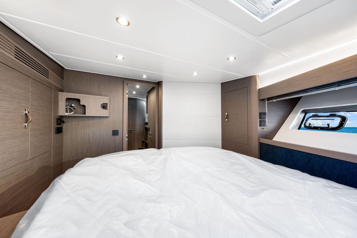 2024 Beneteau 48 