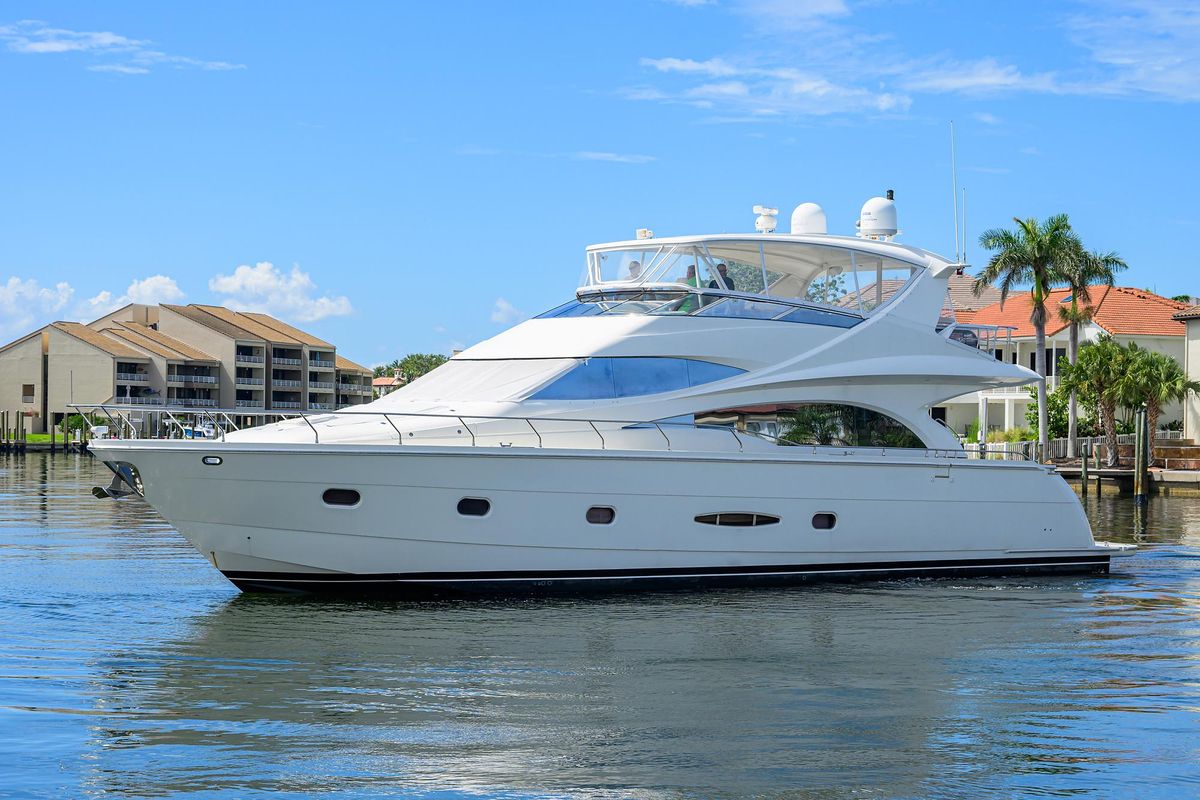 2005 Marquis 65 