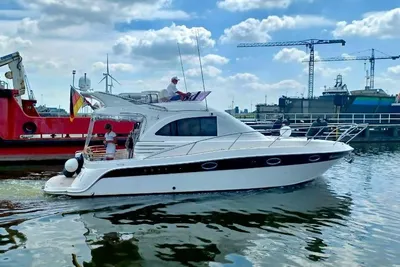 2007 Galeon 330 Fly