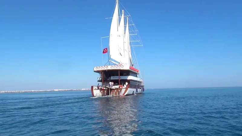 My Dream Yacht Photos Pics Custom Manavgat GT 457 yacht sailing on clear blue sea, 2009 model.