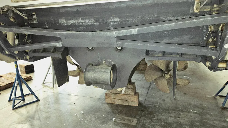 Far Niente Yacht Photos Pics 