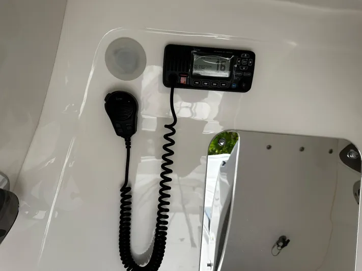  Yacht Photos Pics Secondary VHF in Console