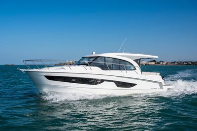 2023 Beneteau Antarès 11