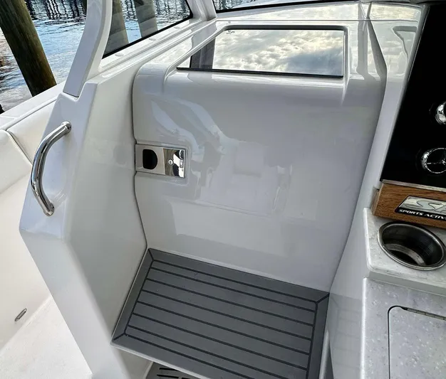  Yacht Photos Pics 2021 Regal 38 SAV boat interior with sleek design and modern features.
