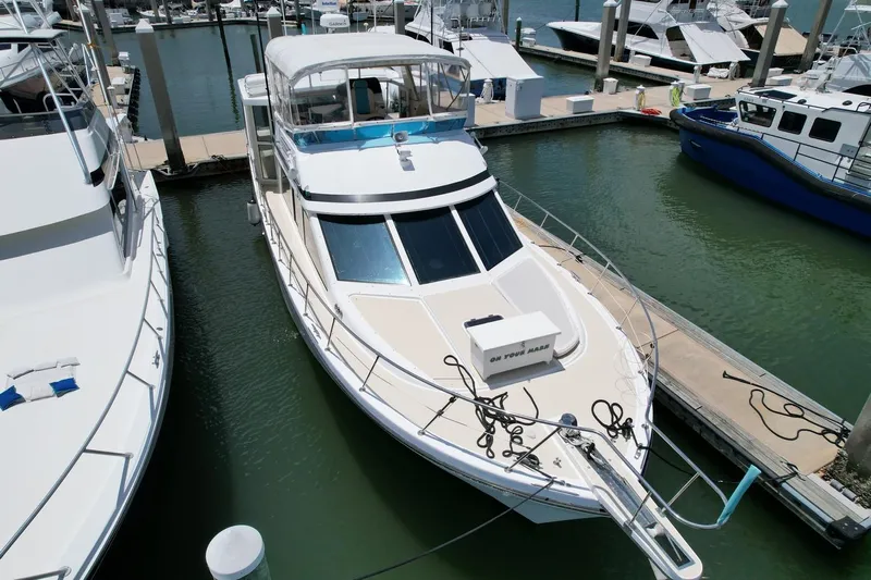 Jefferson Rivanna 50 Sdmy Yacht Photos Pics 