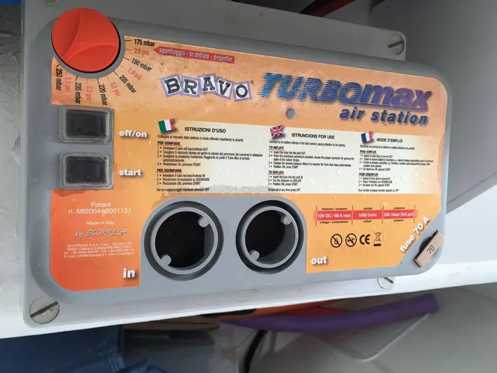  Yacht Photos Pics Bravo Turbomax air station on Jeanneau 57, 2015 model, featuring dual ports and control switches.