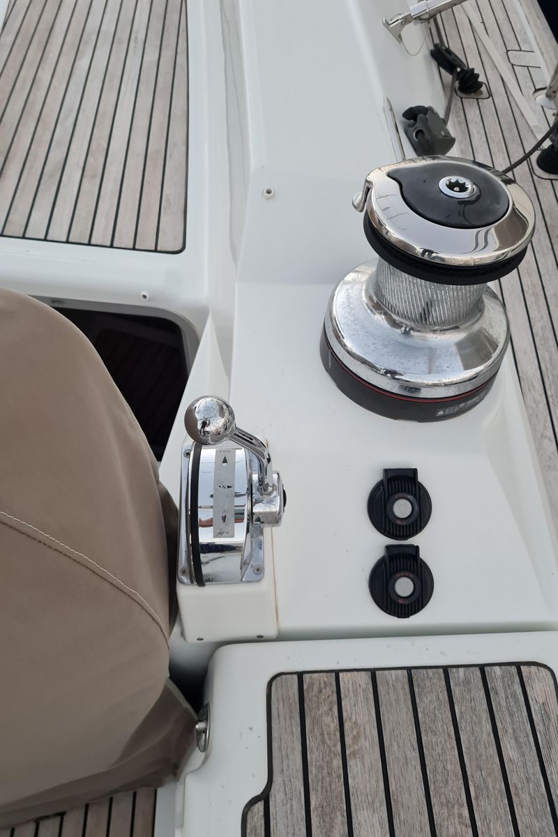 2015 Jeanneau 58 