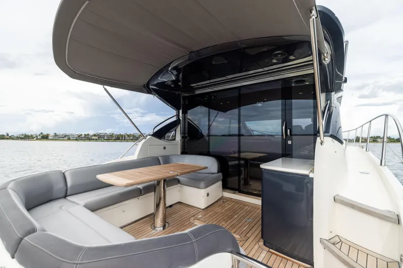 Lisa's Choice Yacht Photos Pics Princess 48 Lisa's Choice - Exterior Aft Deck