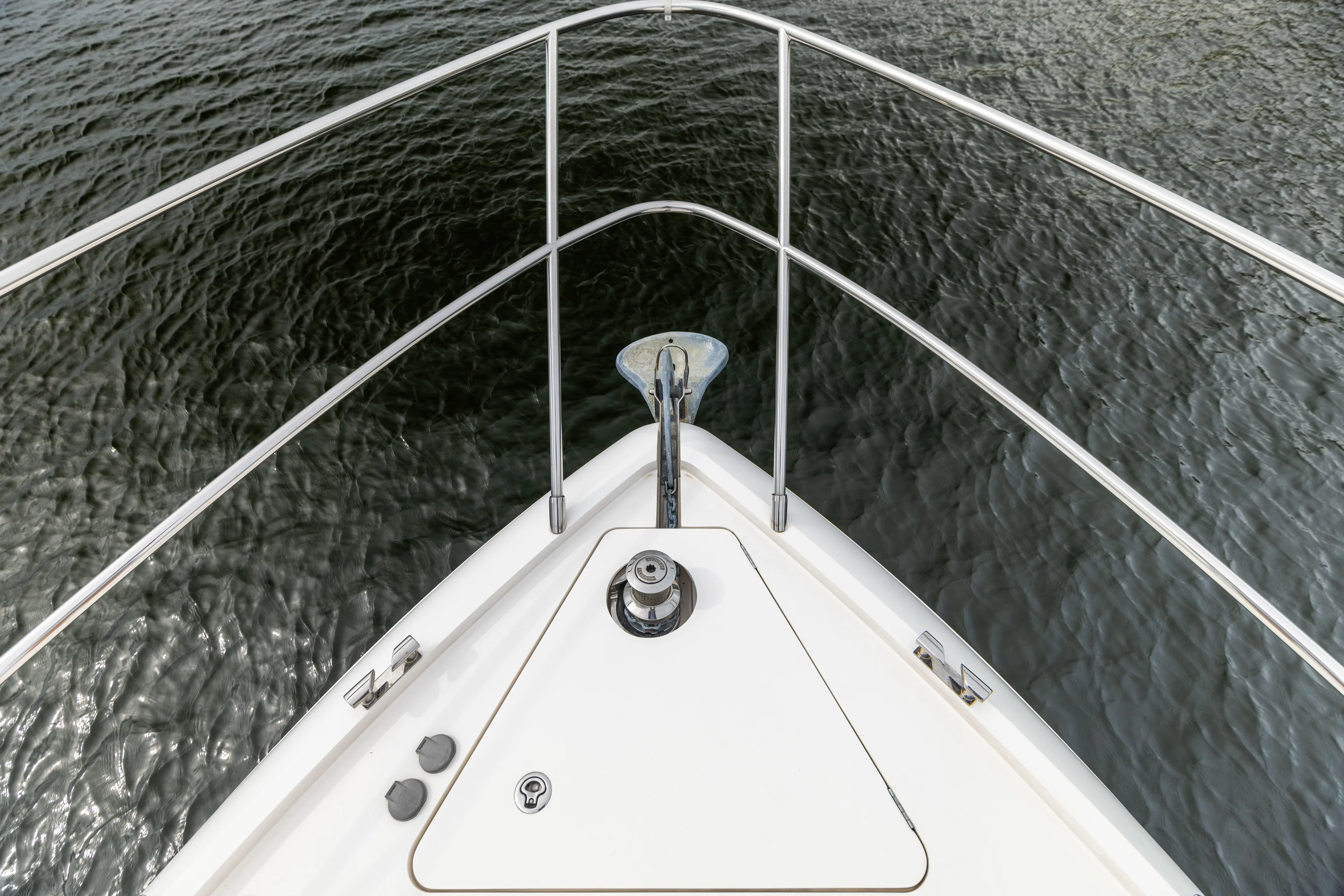 Lisa's Choice Yacht Photos Pics Princess 48 Lisa's Choice - Exterior Bow