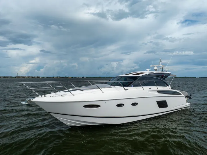 Lisa's Choice Yacht Photos Pics Princess 48 Lisa's Choice - Exterior Profile