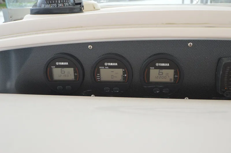 Sweet Life Yacht Photos Pics 