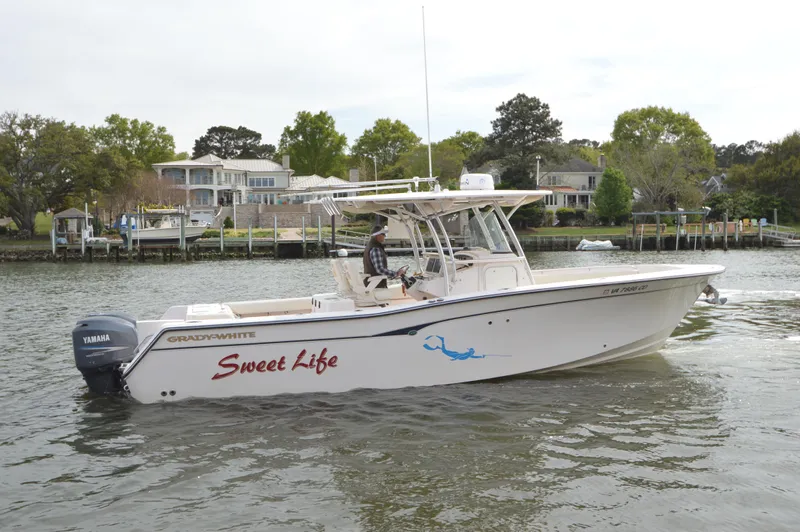 Sweet Life Yacht Photos Pics 