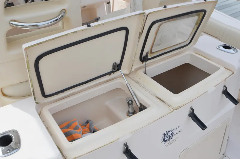 Sweet Life Yacht Photos Pics 