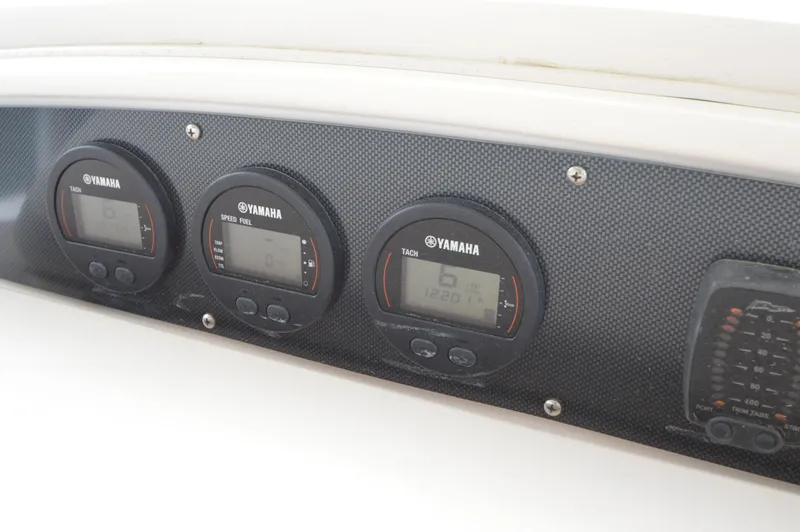 Sweet Life Yacht Photos Pics 