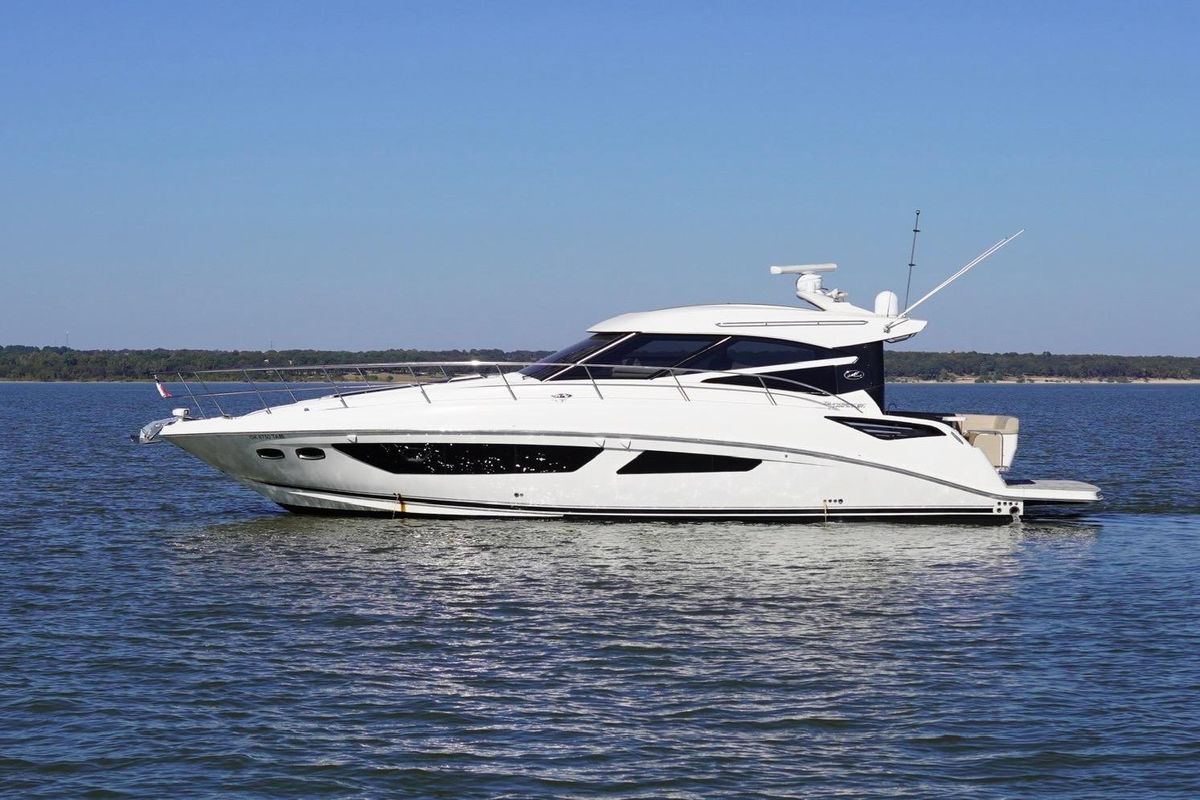 2015 Sea Ray 47 