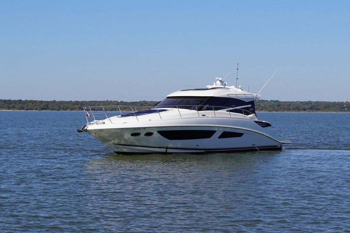2015 Sea Ray 47 